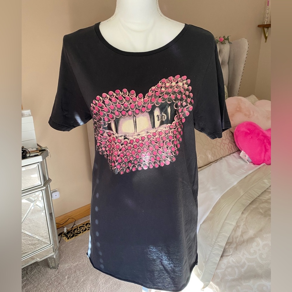 Urban Decay Lipstick Is My Vice Shirt - S